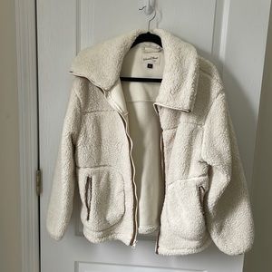 Women’s fleece jacket